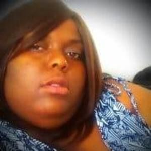 Meet your Posher, Chelle